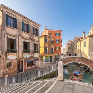 Casanova Ai Tolentini Affittacamere Venezia